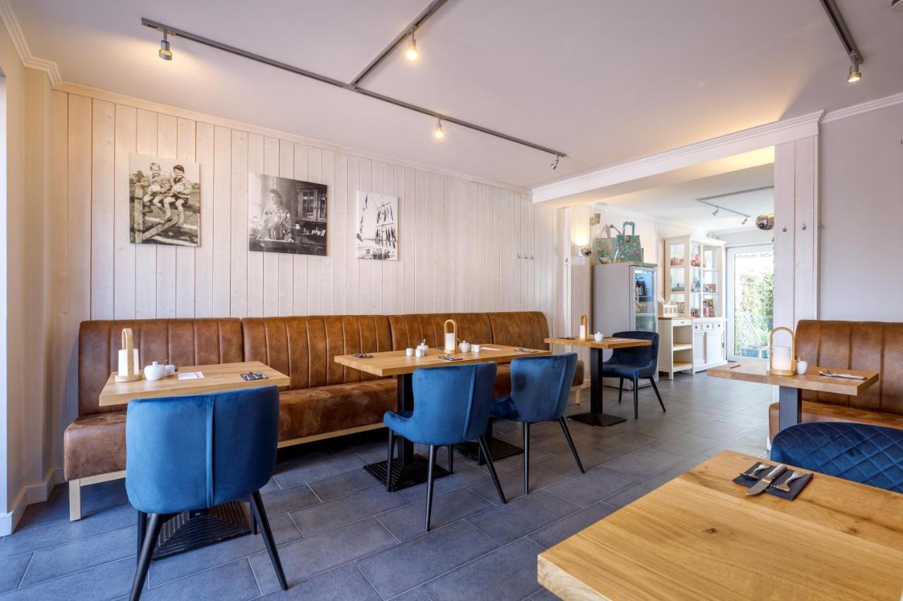 Logierhaus Rheintoreins Rees Bagian luar foto