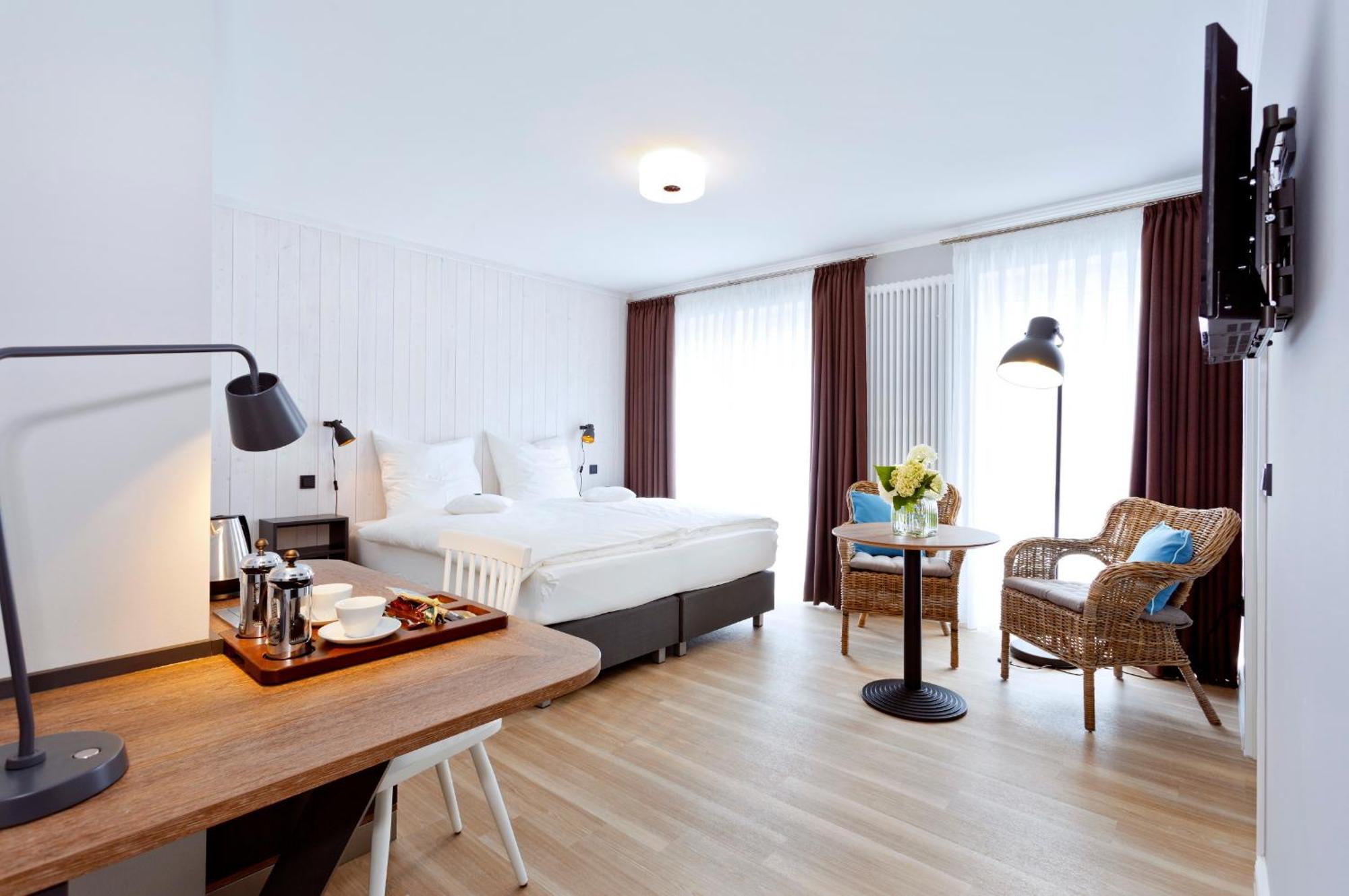Logierhaus Rheintoreins Rees Bagian luar foto