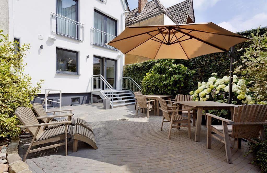Logierhaus Rheintoreins Rees Bagian luar foto